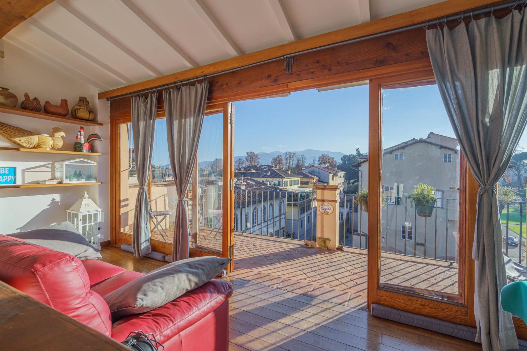 Terrazza Coccode' Spazioso Con Vista Mozzafiato! Lucca Exteriér fotografie